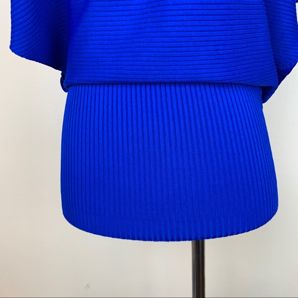 New! REISS London Meryl Asymmetric Knitted Top - Picture 8 of 14